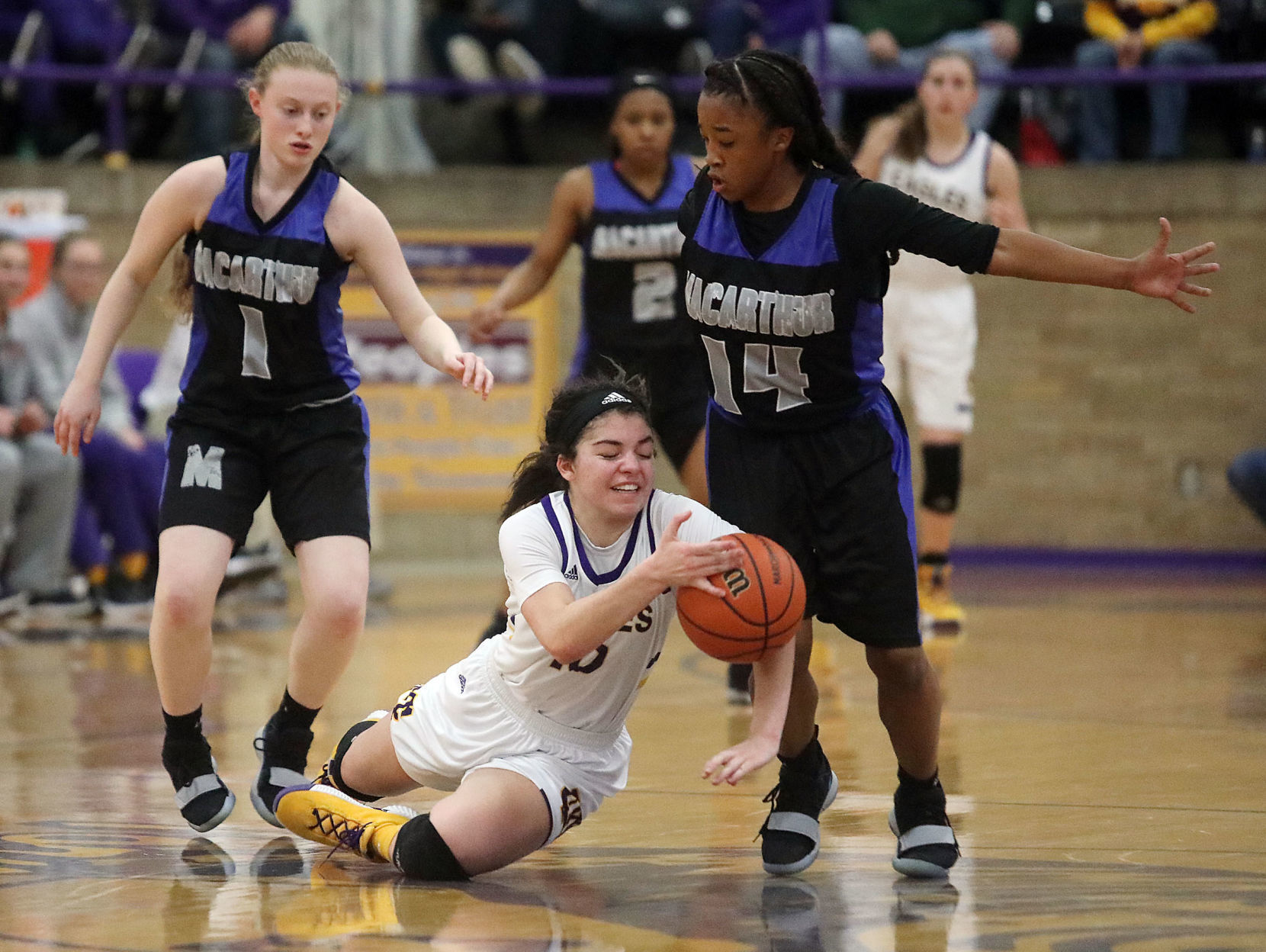 MacArthur vs Civic Memorial girls basketball 4 2.18.19.jpg
